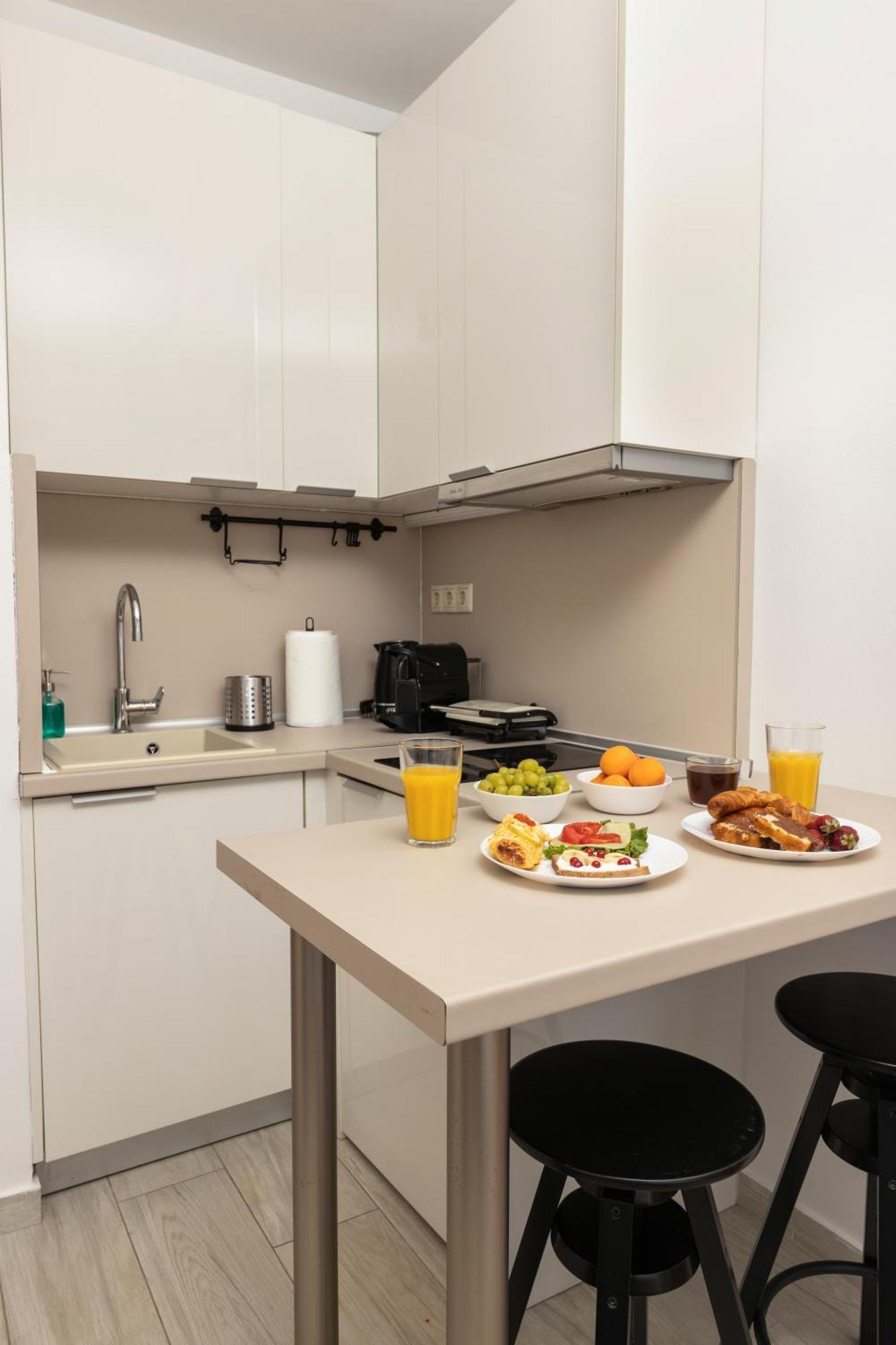 Urban Colors Apartments By Binobi! 塞萨洛尼基 外观 照片